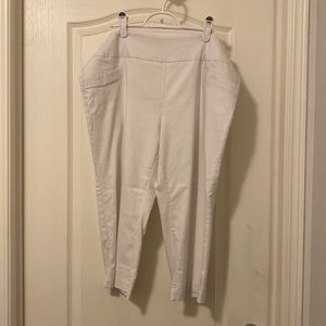 White capri pants